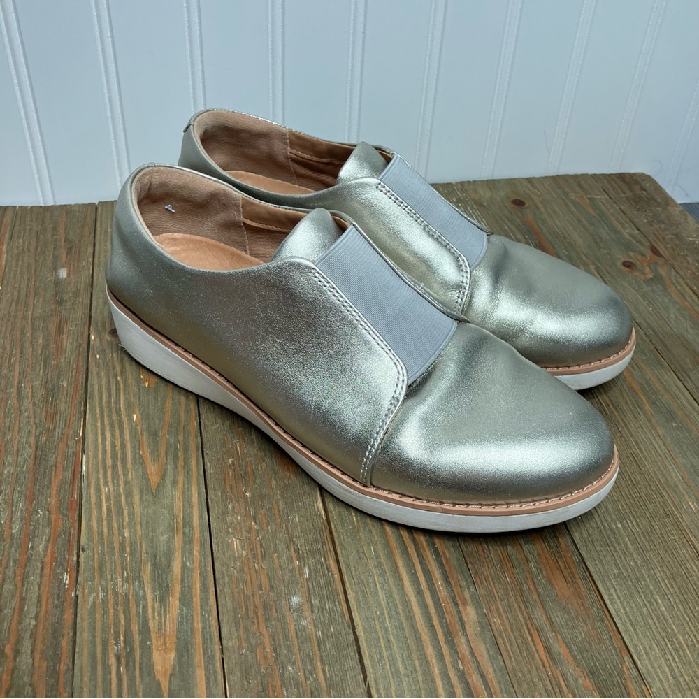 FitFlop Women's‎ Laceless Derby Nubuck Leather Slip-On Sneakers 7.5 Gold
